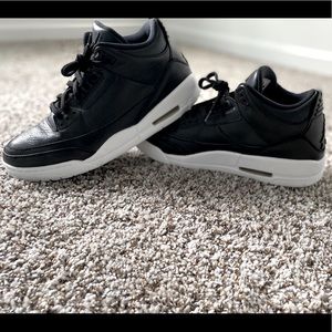 Air Jordan 3 Retro 'Cyber Monday'